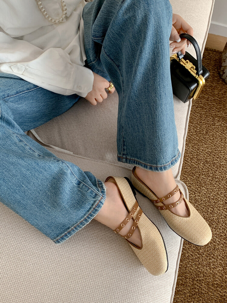 Karin Luna  Closed-Toe Woven Style Height-Increasing Slippers