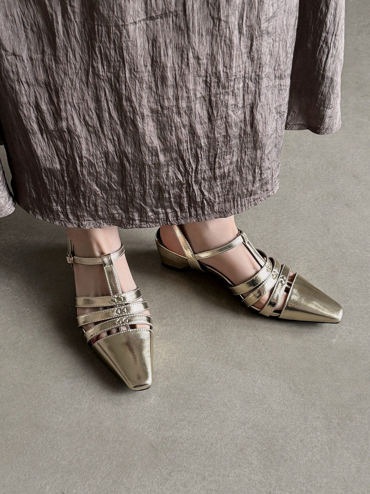 Karin Luna Classic Old Money Style Closed Toe Sandals