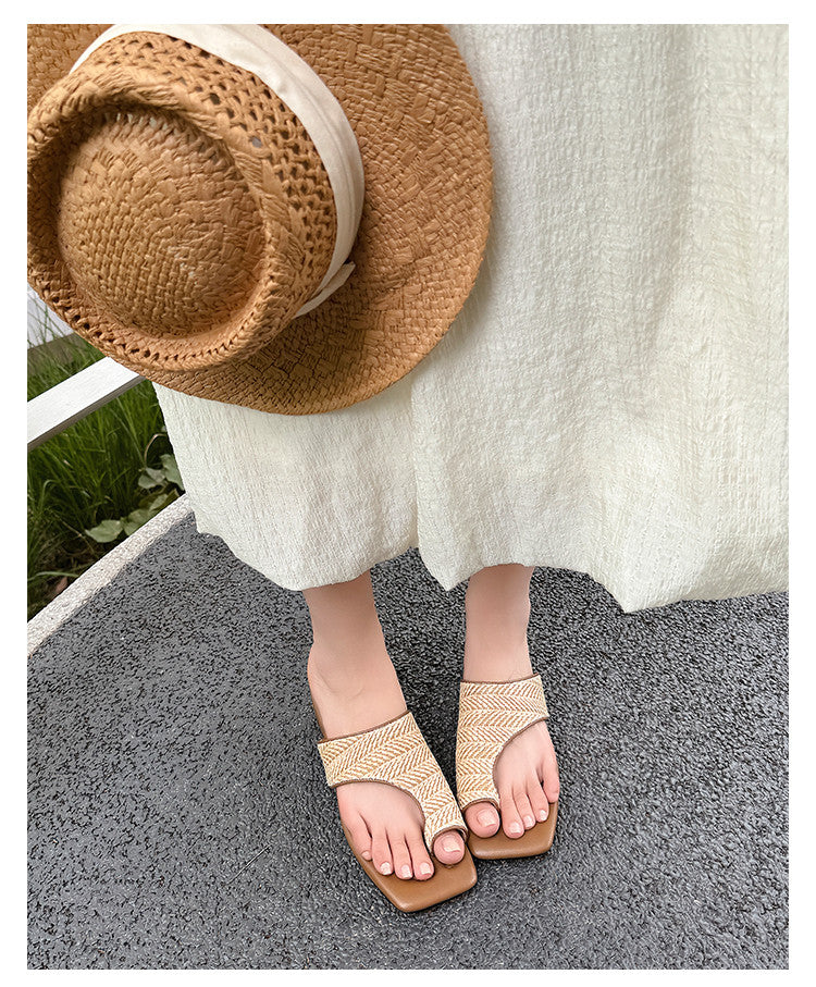 Karin Luna Bestseller Popular New Image  Comes with data plan included Resort Style Toe Clip Sandals