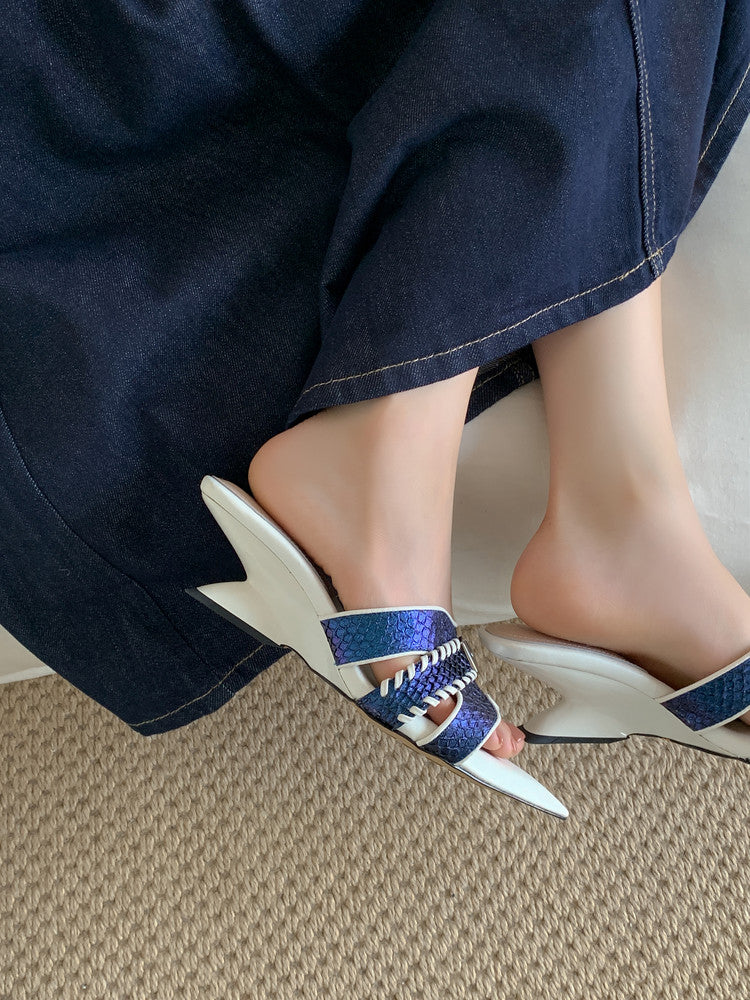 Karin Luna Fish Skin Series~Minimalist Pointed Toe Hot-Selling Unique Heel Slippers