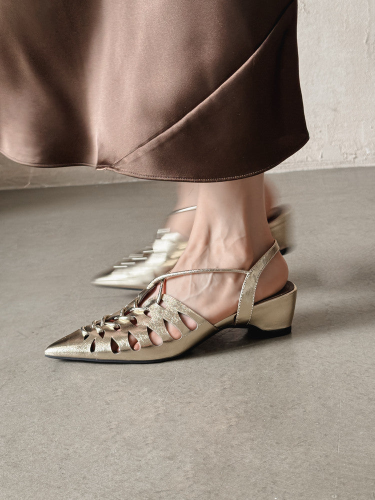 Karin Luna Braided Style ~Cross-woven Pointed Toe Closed-toe Sandals