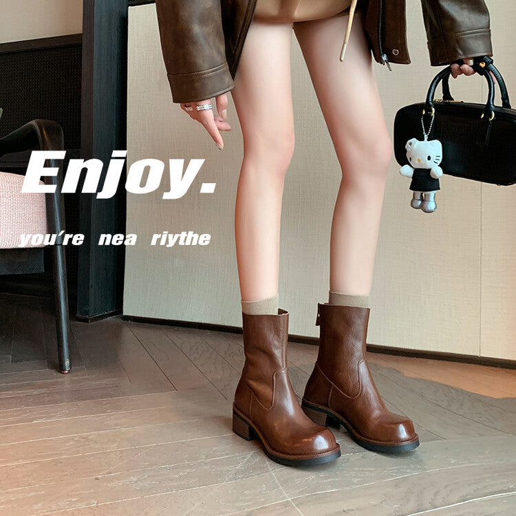 Karin Luna In Stock Spot Goods  Full-grain leather inside and out   Minimalist Texture  Round Toe Flat Bottom Basic Short Boots