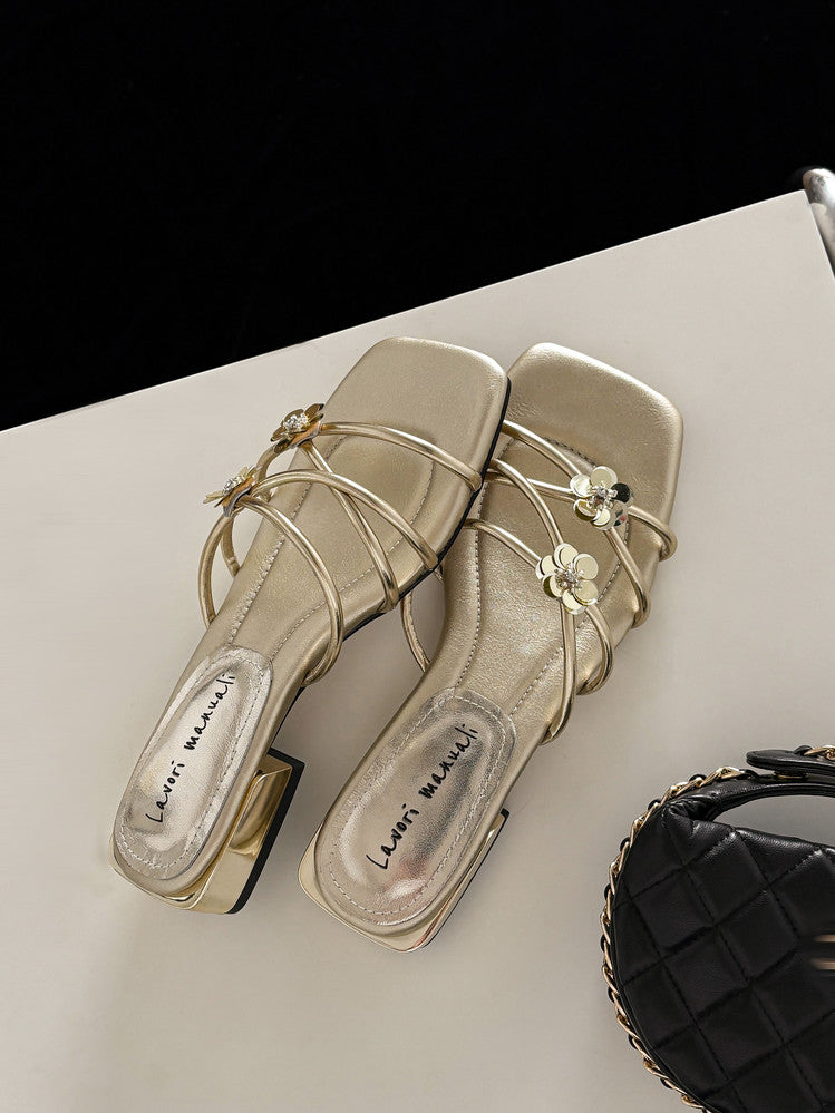Karin Luna In Stock    Spot Goods    Square Toe One-Strap Sequin Flower Flat Slippers