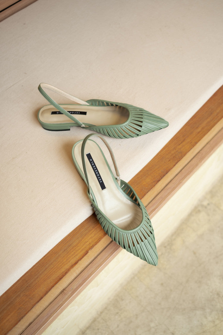 Karin Luna Bestseller Spot Goods French Retro Style Thin Strap Flat Heel Closed Toe Slippers