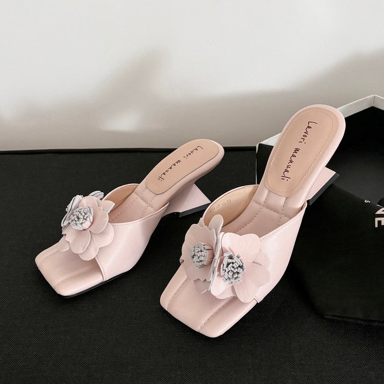 Karin Luna In Stock Spot Goods Camellia Classic style retro square toe shaped heel slippers