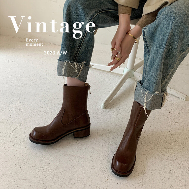 Karin Luna In Stock Spot Goods  Full-grain leather inside and out   Minimalist Texture  Round Toe Flat Bottom Basic Short Boots