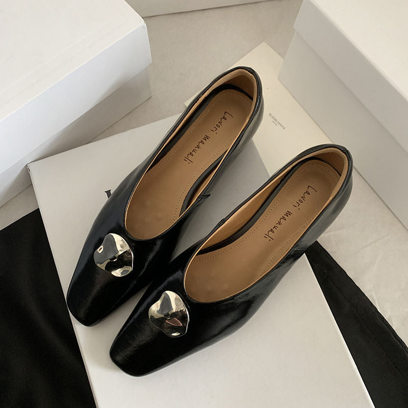 Karin Luna In Stock Spot Goods  Small Metal Decoration Thick Heel Single Shoes