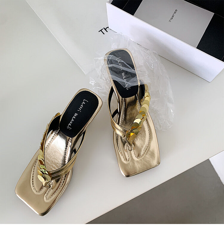 Karin Luna Exquisite Daughter~t Footrest with Rhinestones for a Sofa-like Feel  Sequin Flip-Flops