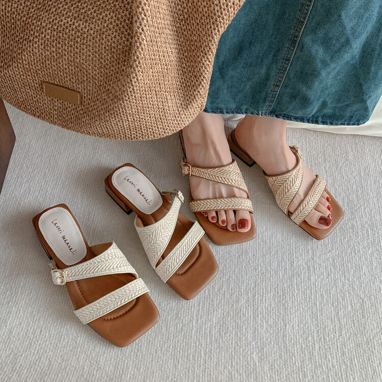Karin Luna Full of casual charm~ Irregular Weaving Design Flat Slippers