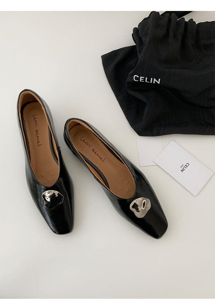 Karin Luna In Stock Spot Goods  Small Metal Decoration Thick Heel Single Shoes