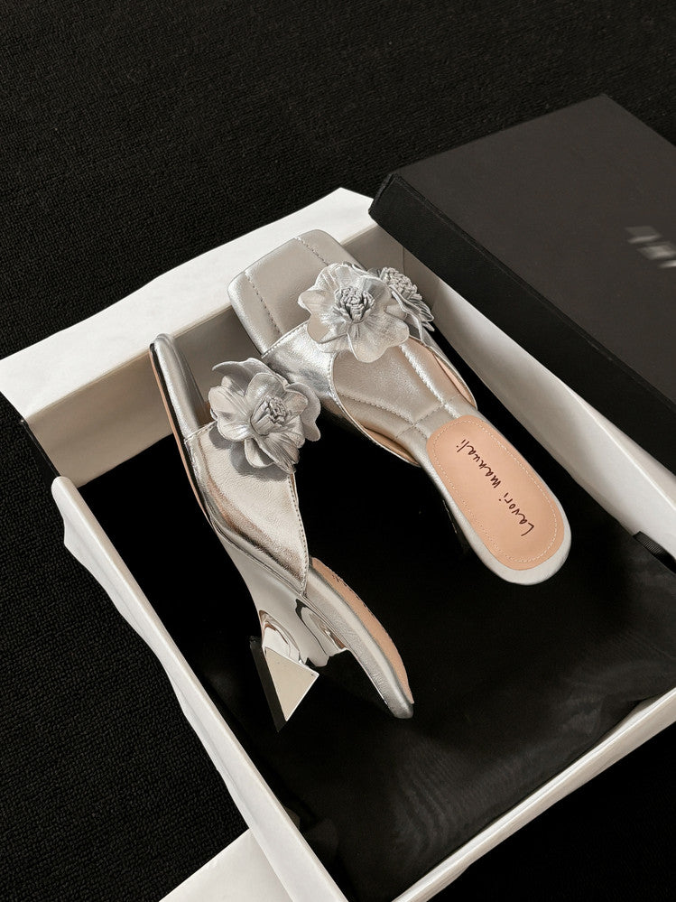 Karin Luna In Stock Spot Goods Camellia Classic style retro square toe shaped heel slippers