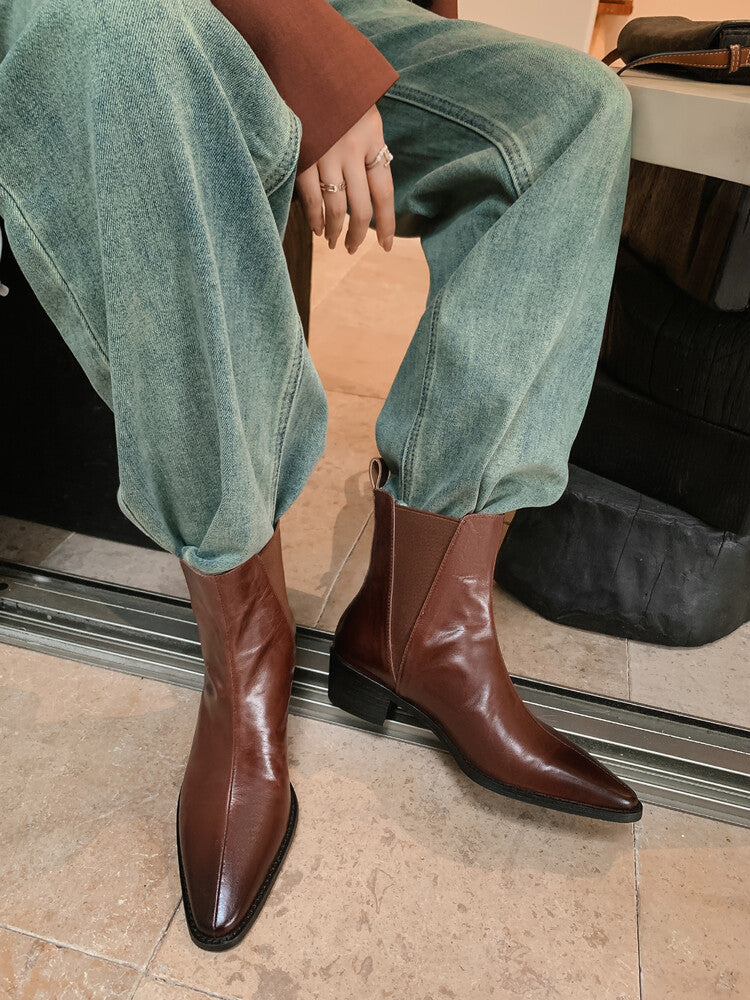 Karin Luna In Stock In stock   Classic first-layer cowhide Chelsea elastic ankle boots