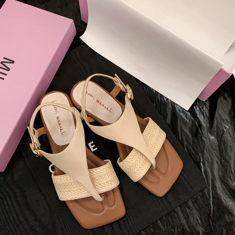 Karin Luna Classic Style  In stock  Basic versatile vacation style thong sandals