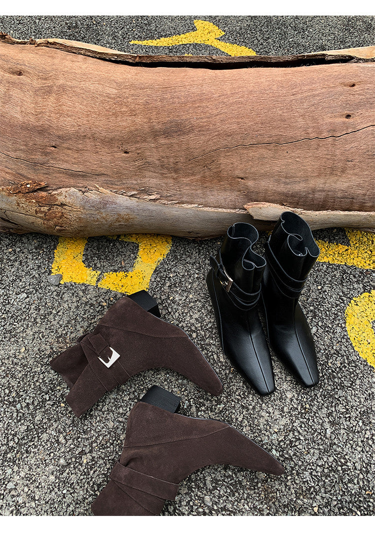 Karin Luna In Stock In Stock Hot-Selling Basic Old Money Style Retro Belt Buckle Short Boots