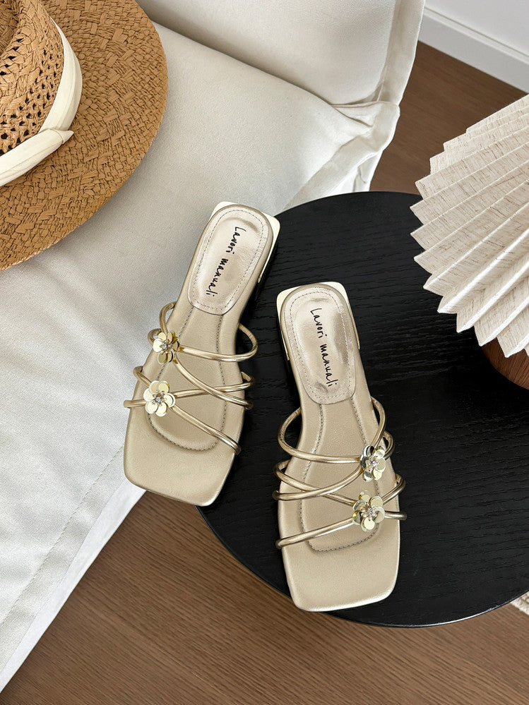 Karin Luna In Stock    Spot Goods    Square Toe One-Strap Sequin Flower Flat Slippers