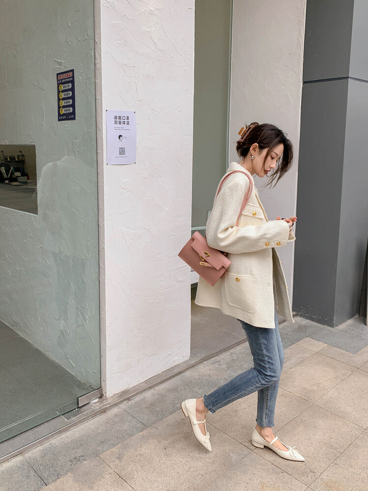 Karin Luna is a perfect Korean drama heroine~French Retro Style Full leather inside and out Pointed Bowknot