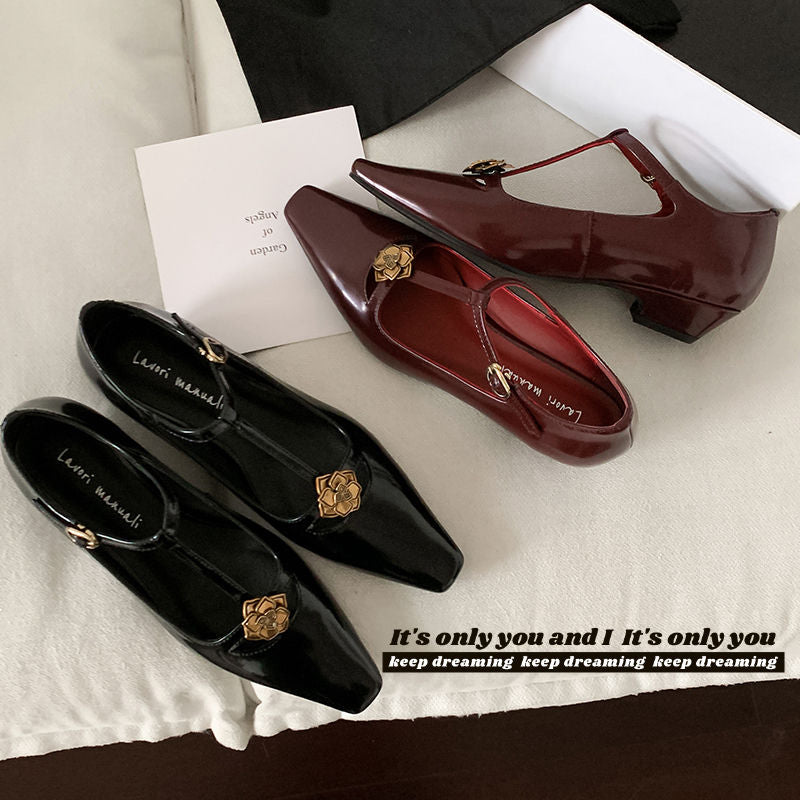 Karin Luna In Stock Spot Goods    Retro Classic Metal Camellia Irregular Heel Single Shoes