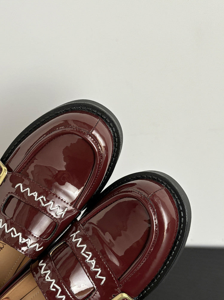 Karin Luna In Stock Spot Goods  Retro Style Slip-On Metal Buckle Loafers