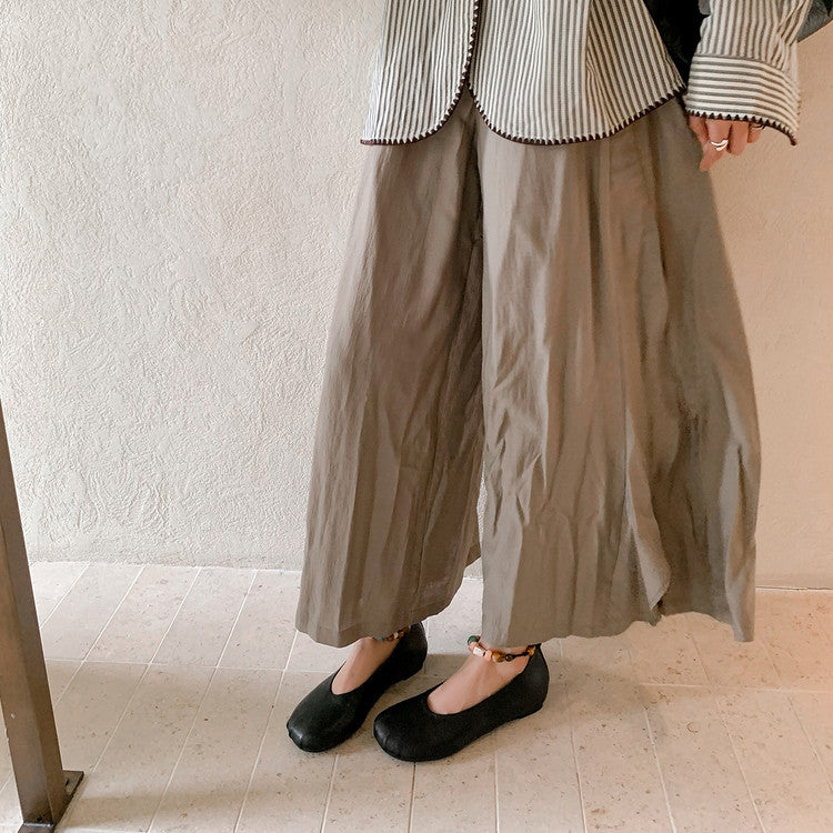 Karin Luna Full Layer Inside and Out~Elephant Pattern Round Toe Hidden Wedge Granny Shoes