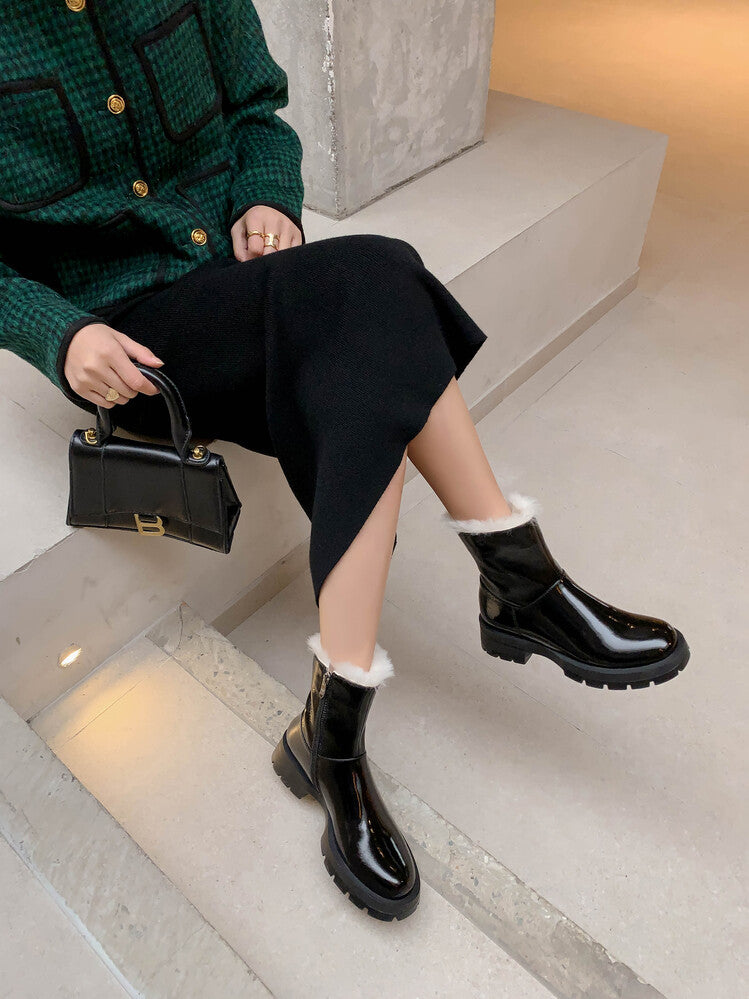 Karin Luna In Stock  Best-selling in stock Thickened Fleece Cow Patent Leather Hot-Selling Flat Short Boots