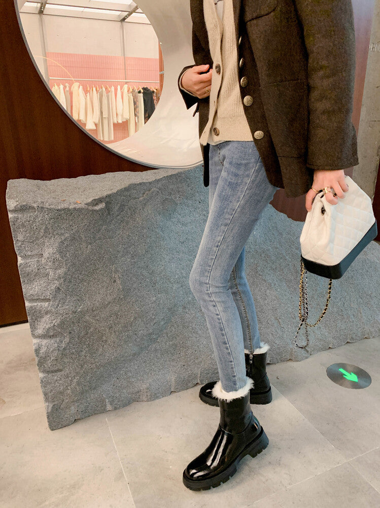 Karin Luna In Stock  Best-selling in stock Thickened Fleece Cow Patent Leather Hot-Selling Flat Short Boots