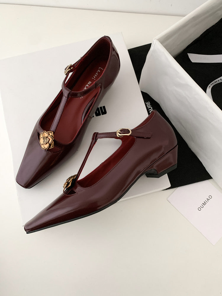 Karin Luna In Stock Spot Goods    Retro Classic Metal Camellia Irregular Heel Single Shoes