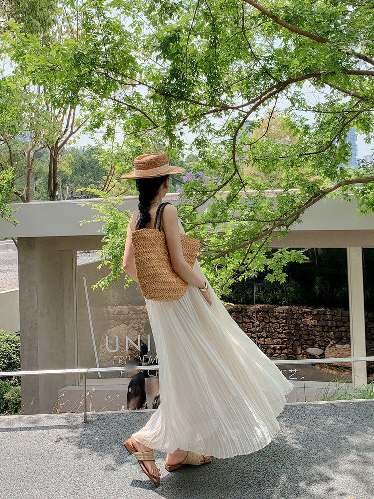 Karin Luna comes with data Straw Vacation Style~Featured Bestsellers Sold as soon as listed