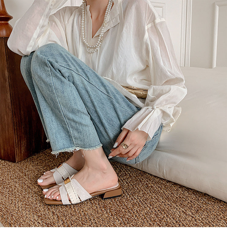 Karin Luna Hot Item Hot Item Comes with data plan included Flat woven style slippers
