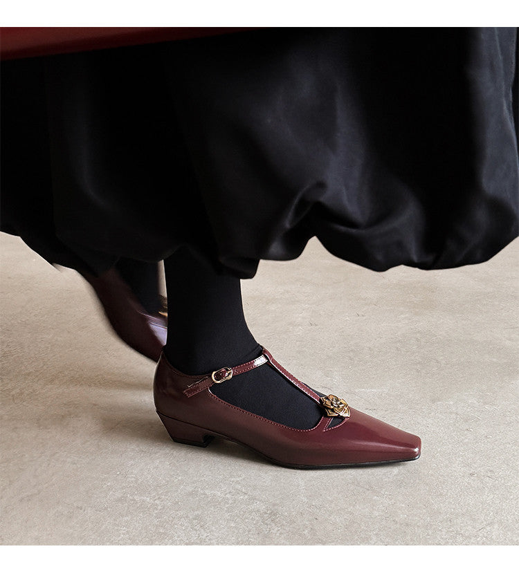 Karin Luna In Stock Spot Goods    Retro Classic Metal Camellia Irregular Heel Single Shoes
