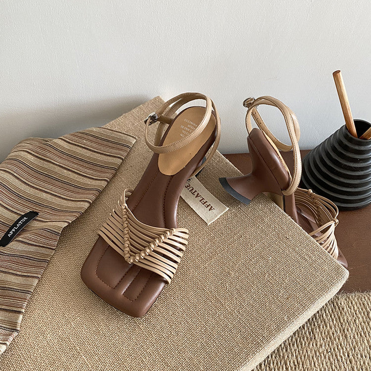 Karin Luna Data Hot Item  Comes with data plan included Hand-woven Square Toe Sofa Insoles Irregular Heel Sandals