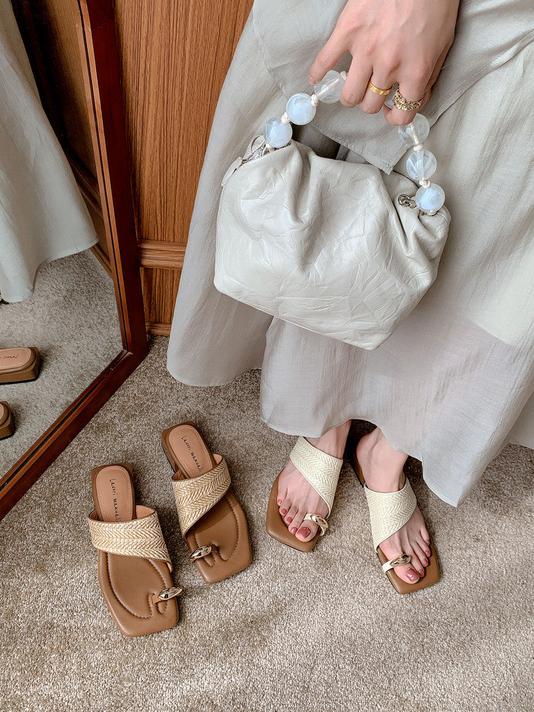 Karin Luna comes with data Straw Vacation Style~Featured Bestsellers Sold as soon as listed