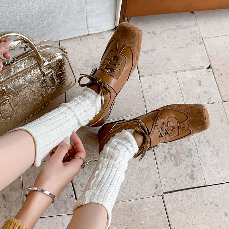 Karin Luna In Stock Spot Goods  Designed retro square-toe ballet shoes with laces