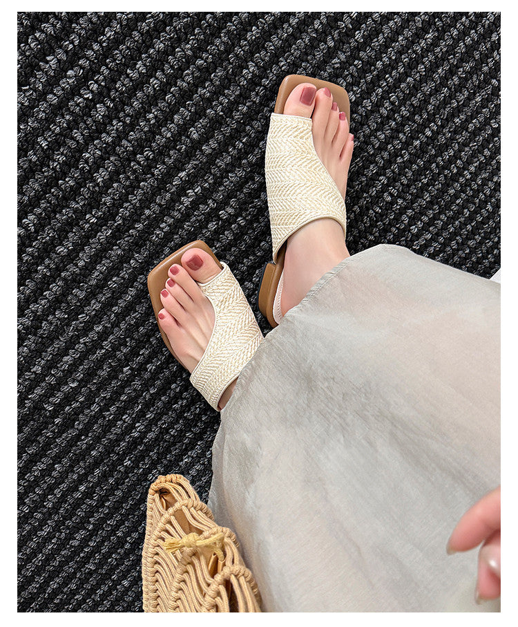 Karin Luna Bestseller Popular New Image  Comes with data plan included Resort Style Toe Clip Sandals