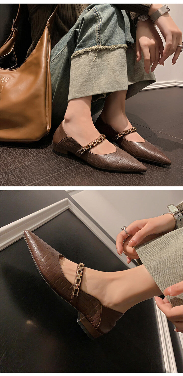 Karin Luna has prepared stock  Metal Fasteners Commuting Style Pointed Toe Chunky Heel Stone Pattern Large Single Shoes