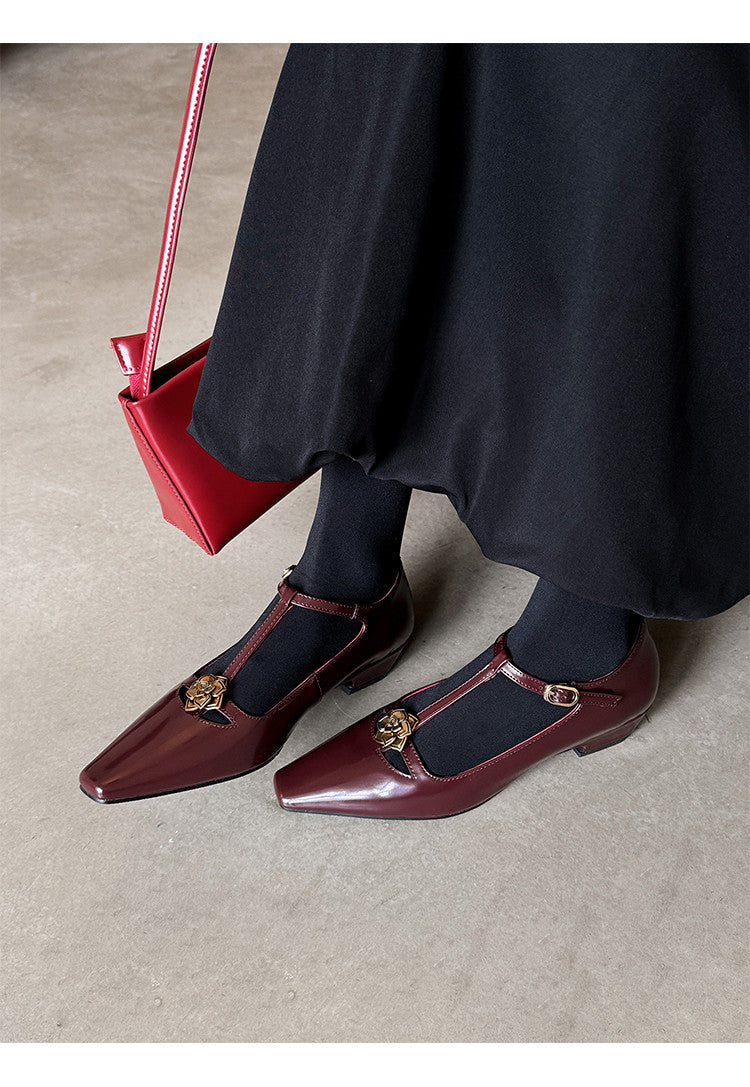 Karin Luna In Stock Spot Goods    Retro Classic Metal Camellia Irregular Heel Single Shoes