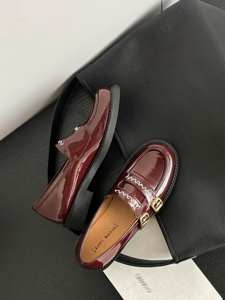 Karin Luna In Stock Spot Goods  Retro Style Slip-On Metal Buckle Loafers