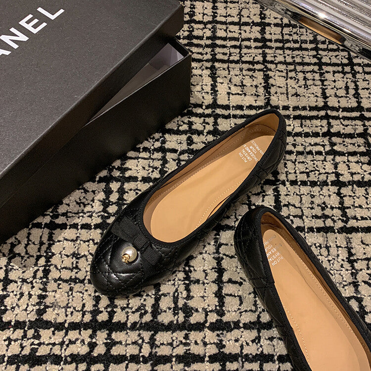 Karin Luna In Stock Spot Goods  Dior's popular retro flat rhombus-pattern granny shoes First Layer Sheepskin Full leather inside and out