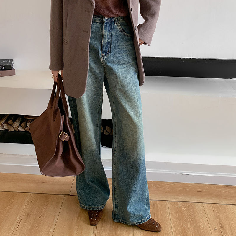 Karin Luna In Stock Spot Goods    Old Money Style Square Toe Suede Flats