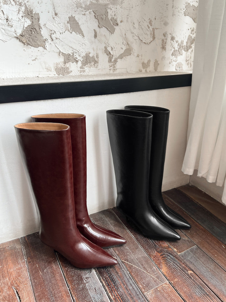 Karin Luna In Stock In Stock    Stunning Elegant Style Kitten Heel Straight Long Boots