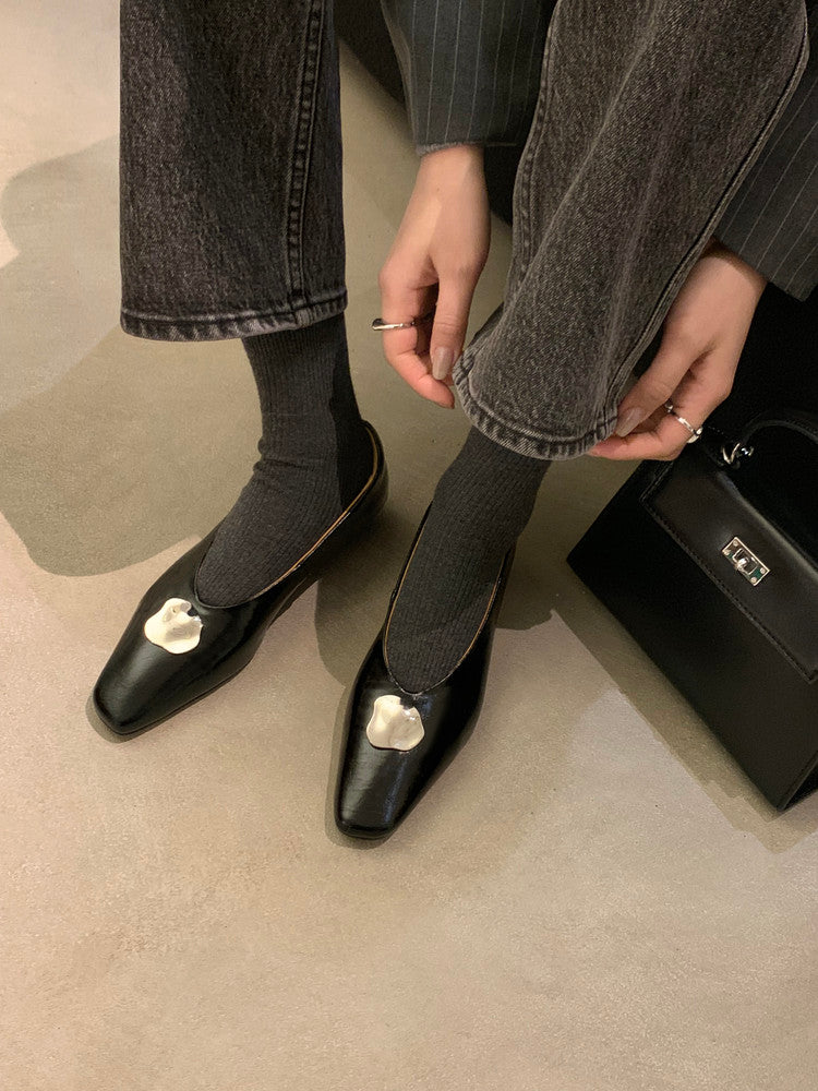 Karin Luna In Stock Spot Goods  Small Metal Decoration Thick Heel Single Shoes