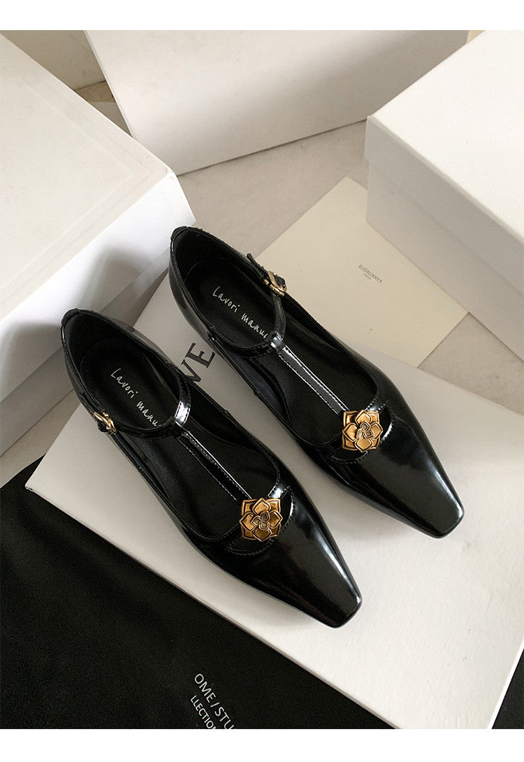 Karin Luna In Stock Spot Goods    Retro Classic Metal Camellia Irregular Heel Single Shoes