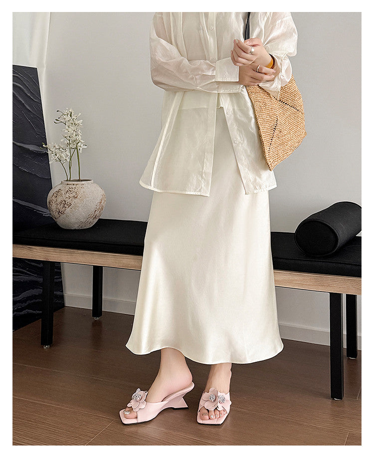 Karin Luna In Stock Spot Goods Camellia Classic style retro square toe shaped heel slippers