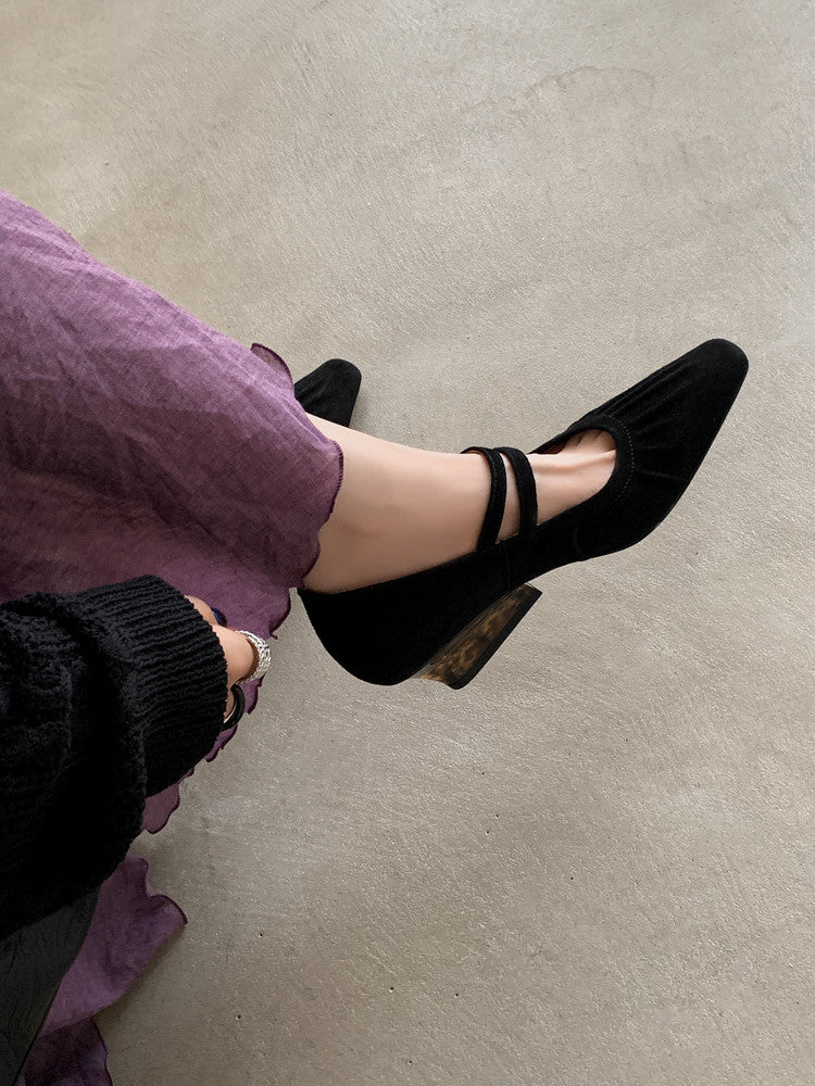 Karin Luna Full Leather Inside and Out Popular Element Amber Heel Elegant French Style Single Shoes
