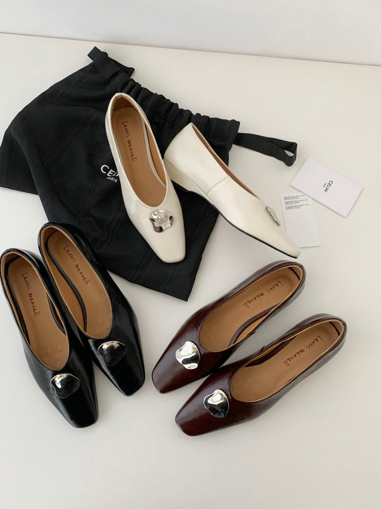 Karin Luna In Stock Spot Goods  Small Metal Decoration Thick Heel Single Shoes