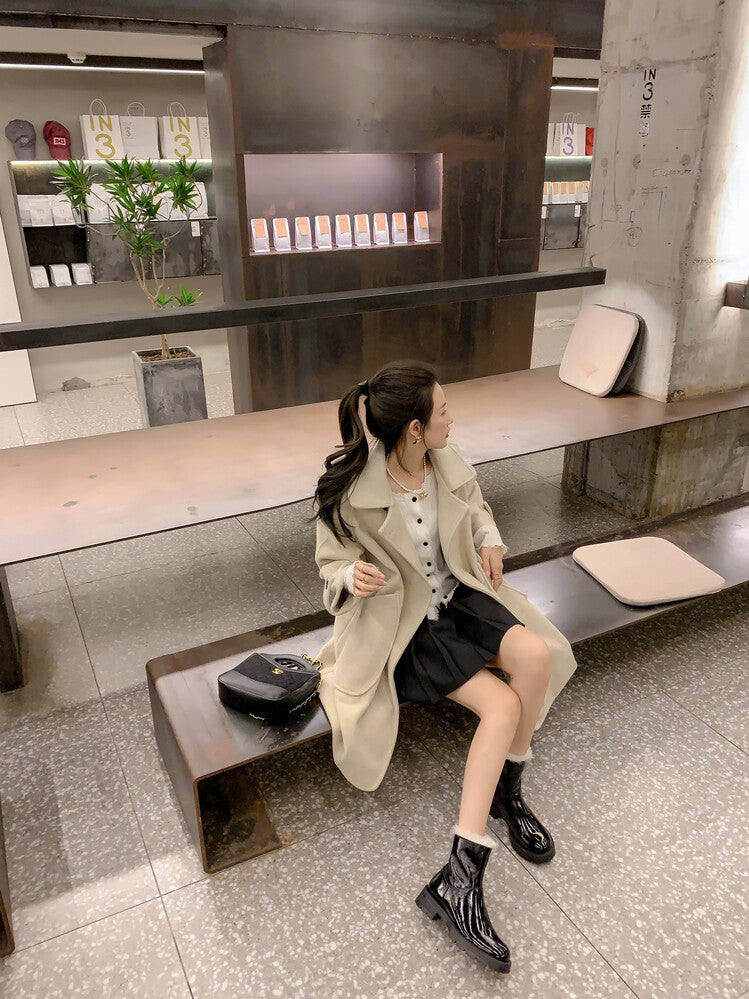 Karin Luna In Stock  Best-selling in stock Thickened Fleece Cow Patent Leather Hot-Selling Flat Short Boots