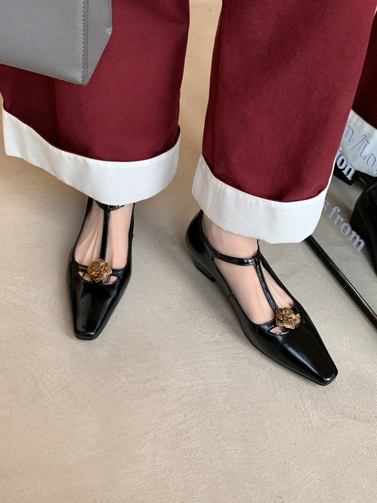 Karin Luna In Stock Spot Goods    Retro Classic Metal Camellia Irregular Heel Single Shoes