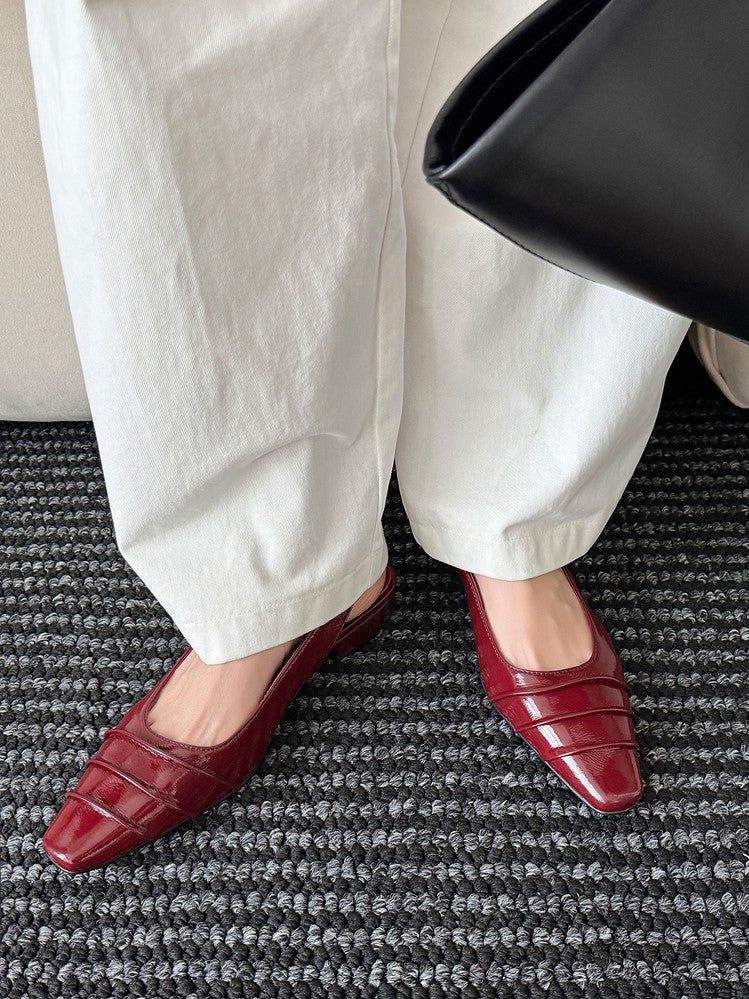 Karin Luna French Retro Square Toe Wrinkled Closed-Toe Sandals