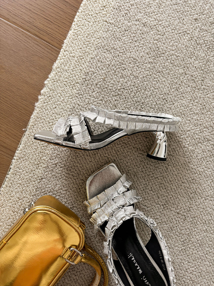 Karin Luna In Stock  Spot Goods  Unique Square-Toe Pleated Lace Sandals
