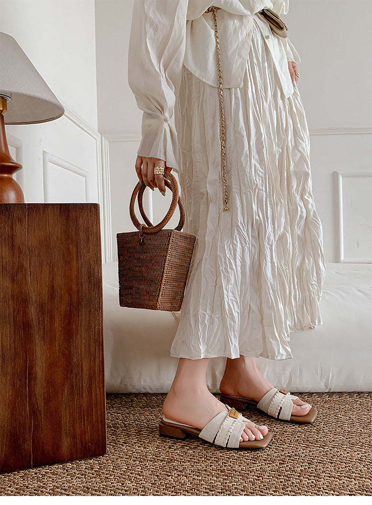 Karin Luna Hot Item Hot Item Comes with data plan included Flat woven style slippers