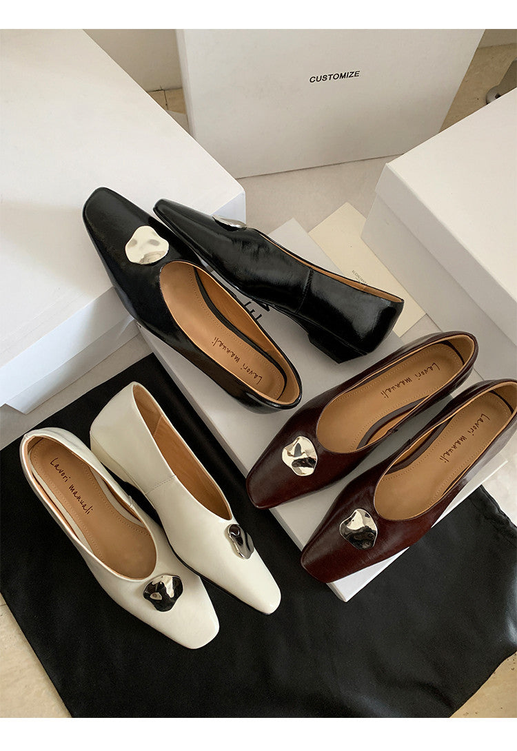 Karin Luna In Stock Spot Goods  Small Metal Decoration Thick Heel Single Shoes